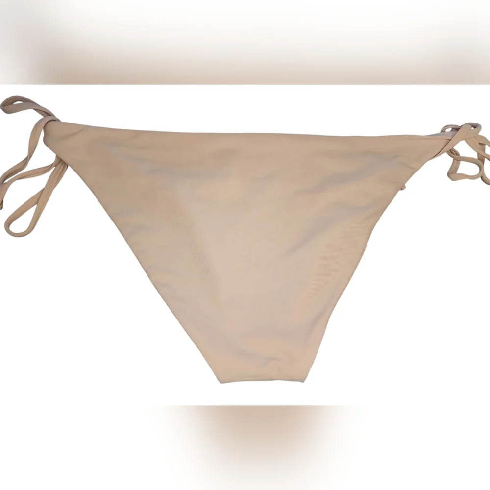 Monday Swimwear Bikini Set, Medium Top/Large Bottom